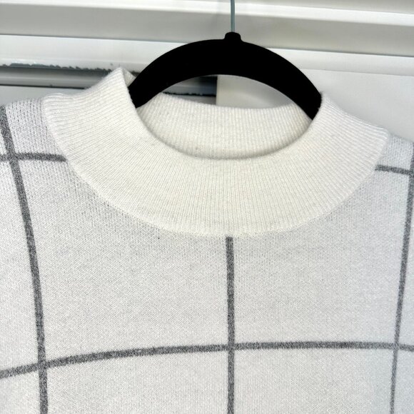 White & Gray Window Pane Flannel Mock neck Sweater XL - Picture 3 of 6